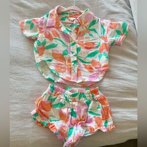 Size 2T Feather 4 Arrow playful floral two piece